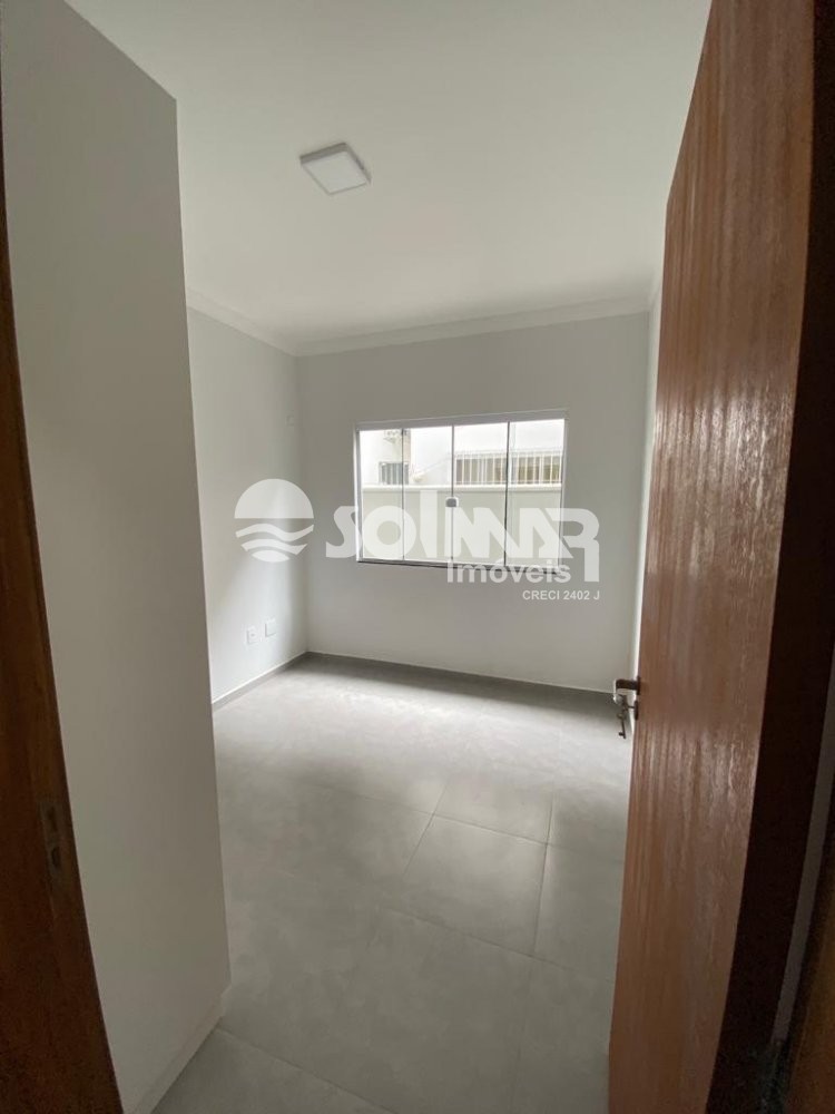 (ALUGUEL ANUAL) CASA 02 DOMIT�RIOS NO PEREQUE 