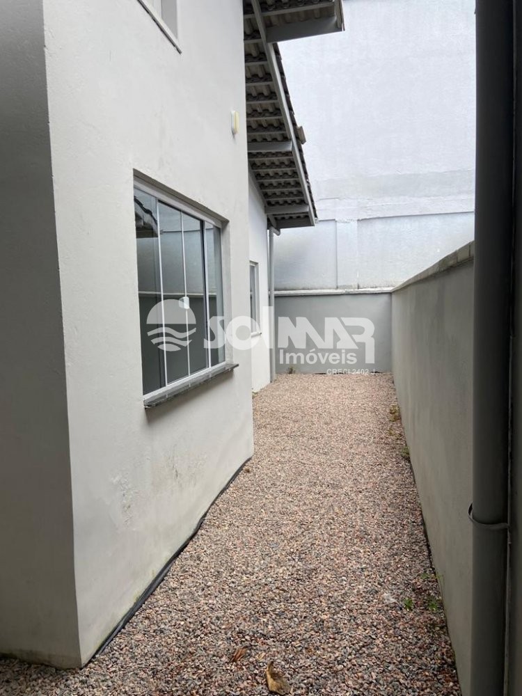 (ALUGUEL ANUAL) CASA 02 DOMIT�RIOS NO PEREQUE 