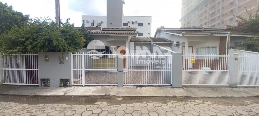 (ALUGUEL ANUAL) CASA 02 DOMIT�RIOS NO PEREQUE 