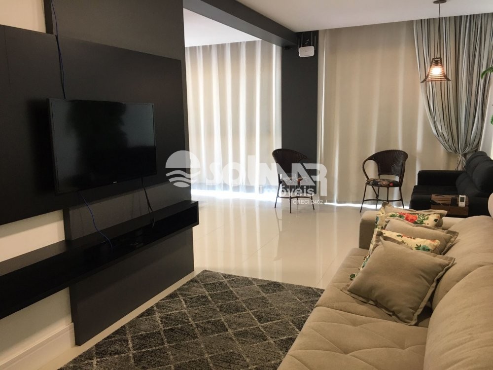 03 SUTES E 03 VAGAS DE GARAGEM - QUADRA MAR