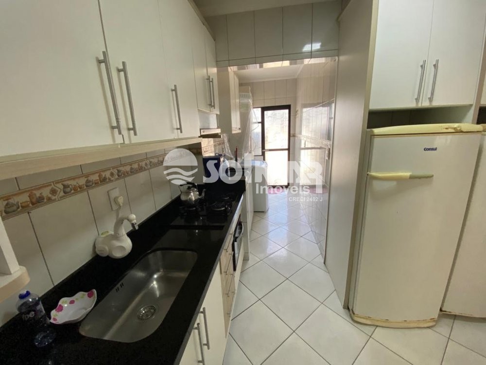 02 DORM E 01 VAGA DE GARAGEM - AMPLO TERRAO