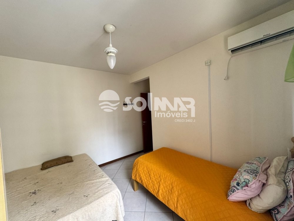 03 DORM E 01 VAGA DE GARAGEM - MEIA PRAIA 