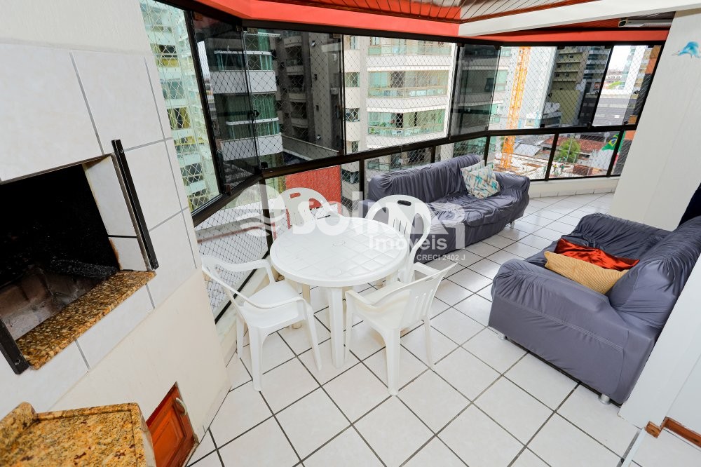 03 DORMITRIOS E 01 VAGA DE GARAGEM - SACADA FECHA