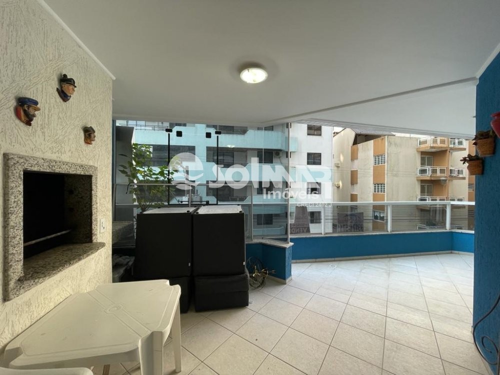 03 DORMITRIOS E 01 VAGA - PISCINA PRIVATIVA 