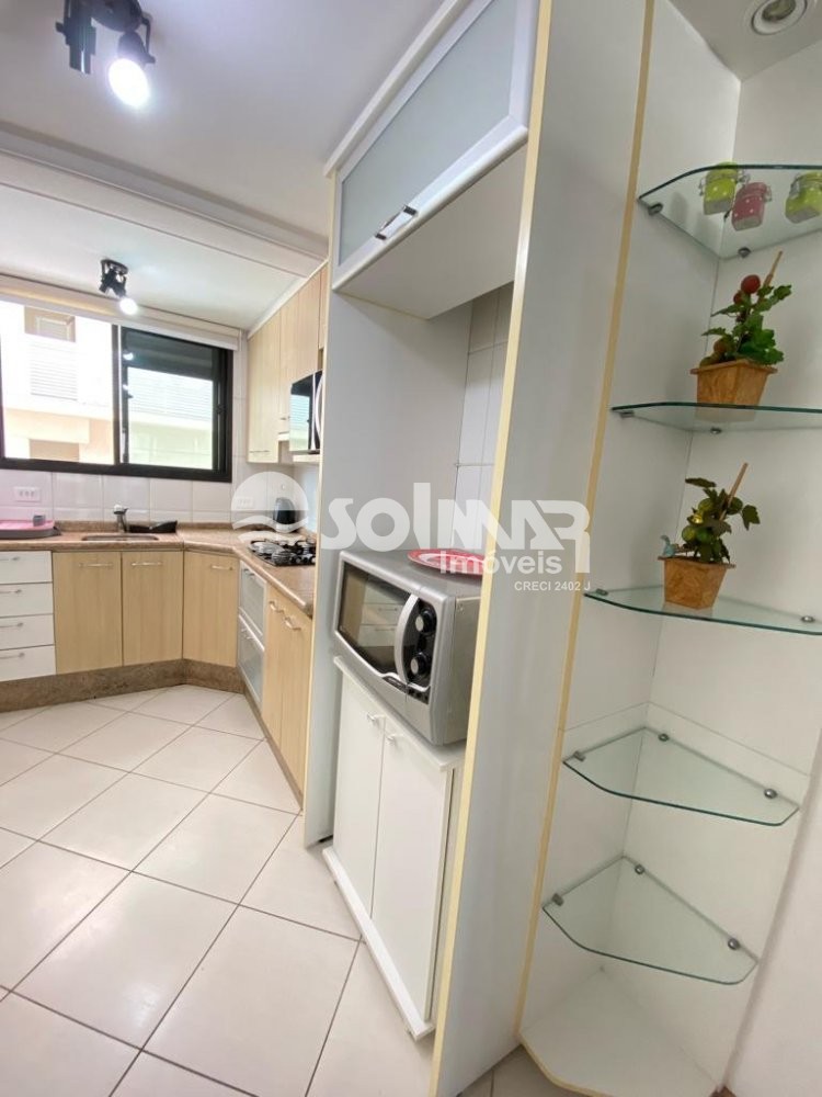 03 DORMITRIOS E 02 VAGAS DE GARAGEM - QUADRA MAR 