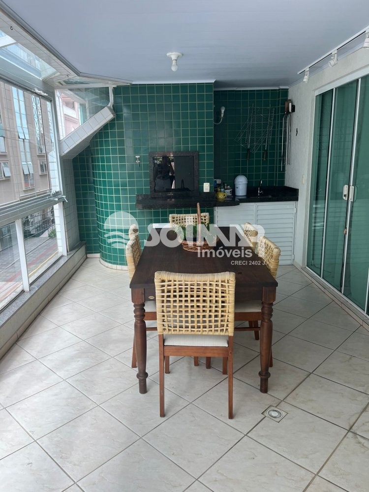 03 DORMITRIOS E 02 VAGAS - MEIA PRAIA 