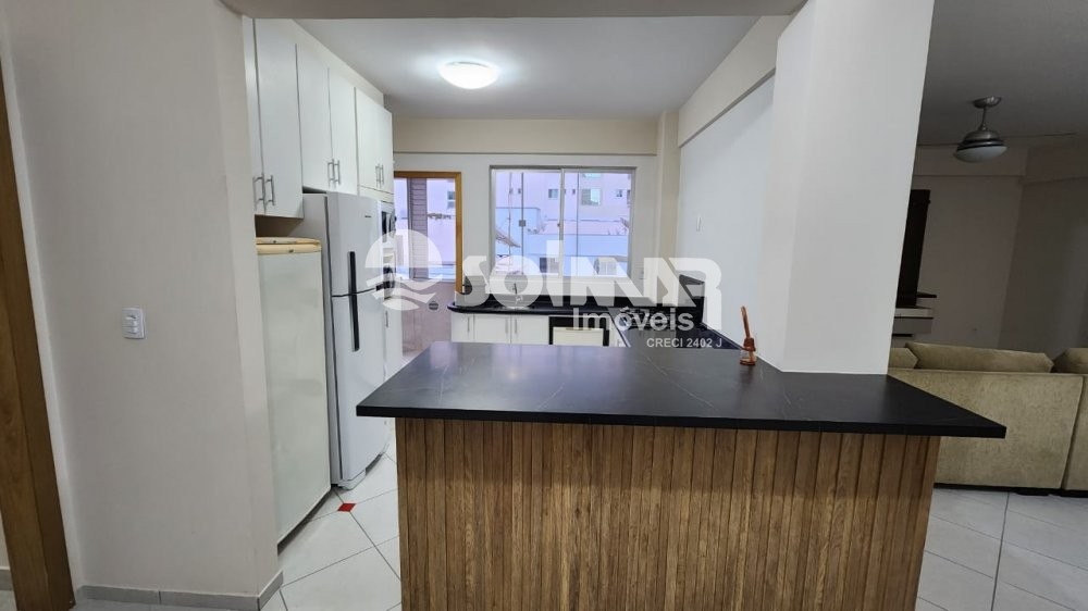 (ALUGUEL ANUAL) 03 DORM 01 VAGA - MEIA PRAIA