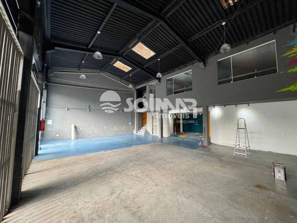 (ANUAL) BARRAC�O COMERCIAL - MEIA PRAIA 