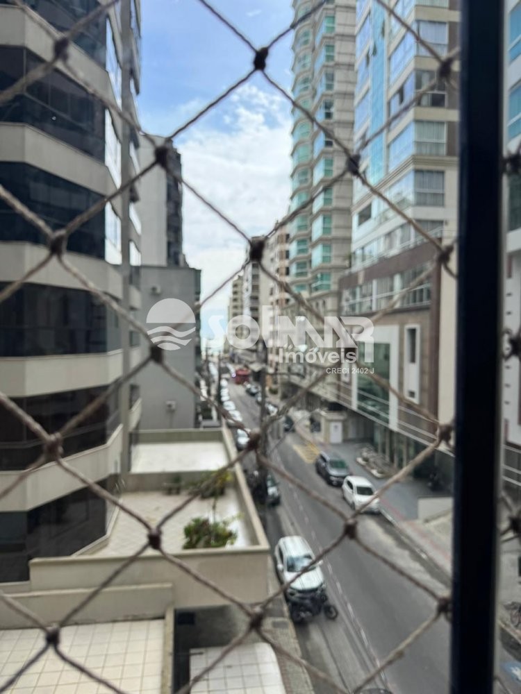 (ANUAL) 03 DORM E 01 VAGA - MEIA PRAIA 