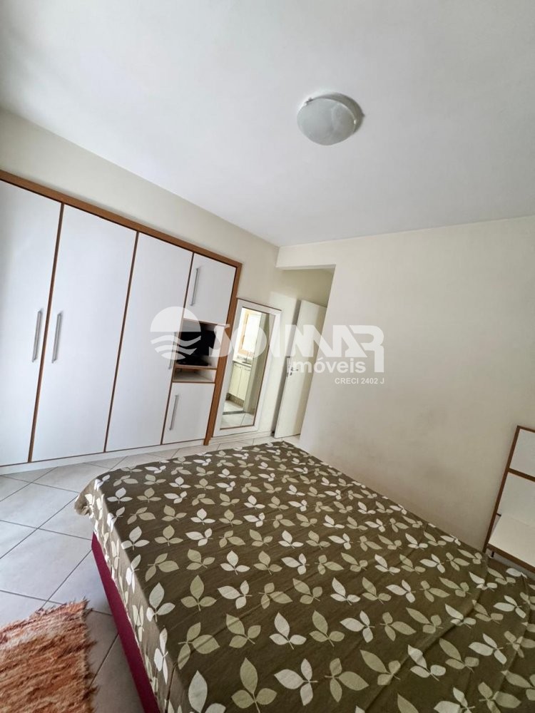 (ANUAL) 03 DORM E 01 VAGA - MEIA PRAIA 