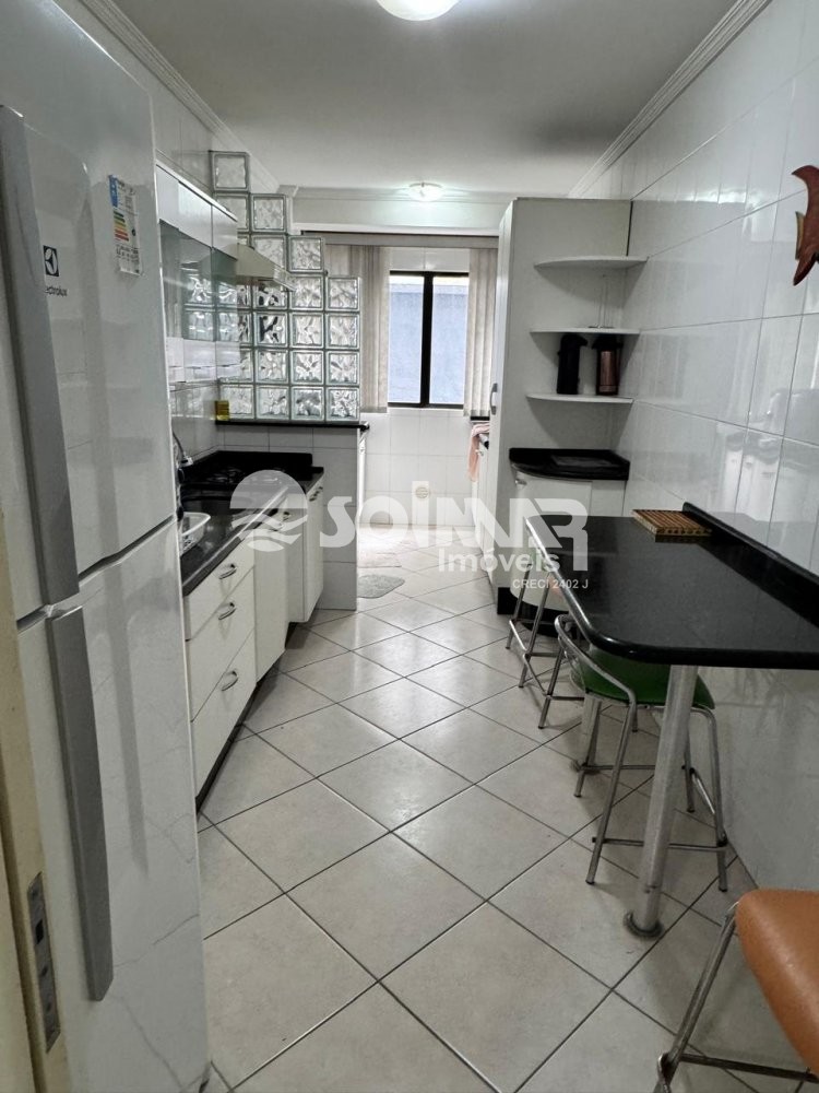 (ANUAL) 03 DORM E 01 VAGA - MEIA PRAIA 