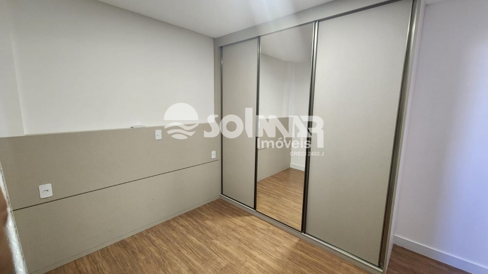 (Aluguel Anual) 02 su�tes + 01 dorm 02 vagas