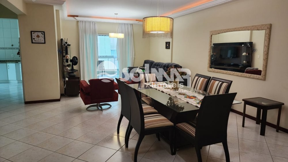 02 DORM E 02 VAGAS DE GARAGEM - AT 100M DO MAR