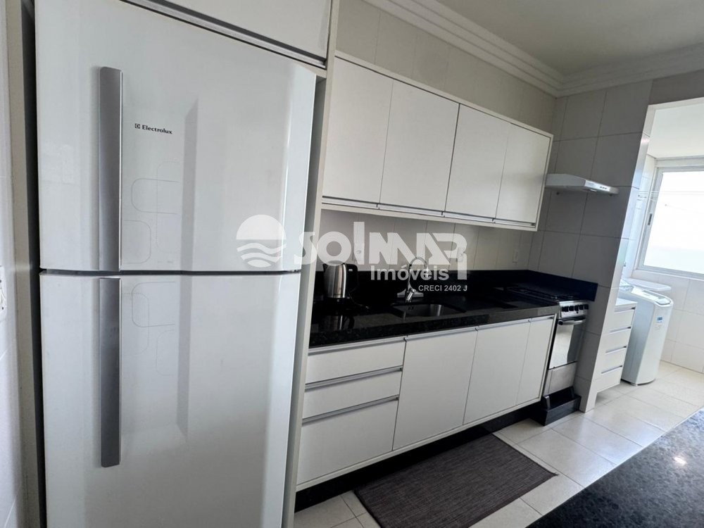 03 SUTES E 02 VAGAS DE GARAGEM - FRENTE MAR