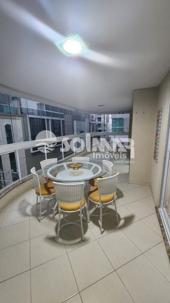 (ALUGUEL ANUAL) 03 SUTES E 02 VAGAS NA MEIA PRAIA