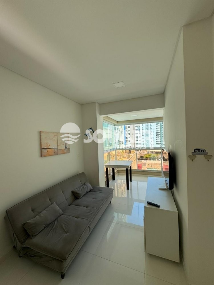 02 SUTES E 02 VAGAS DE GARAGEM - MEIA PRAIA