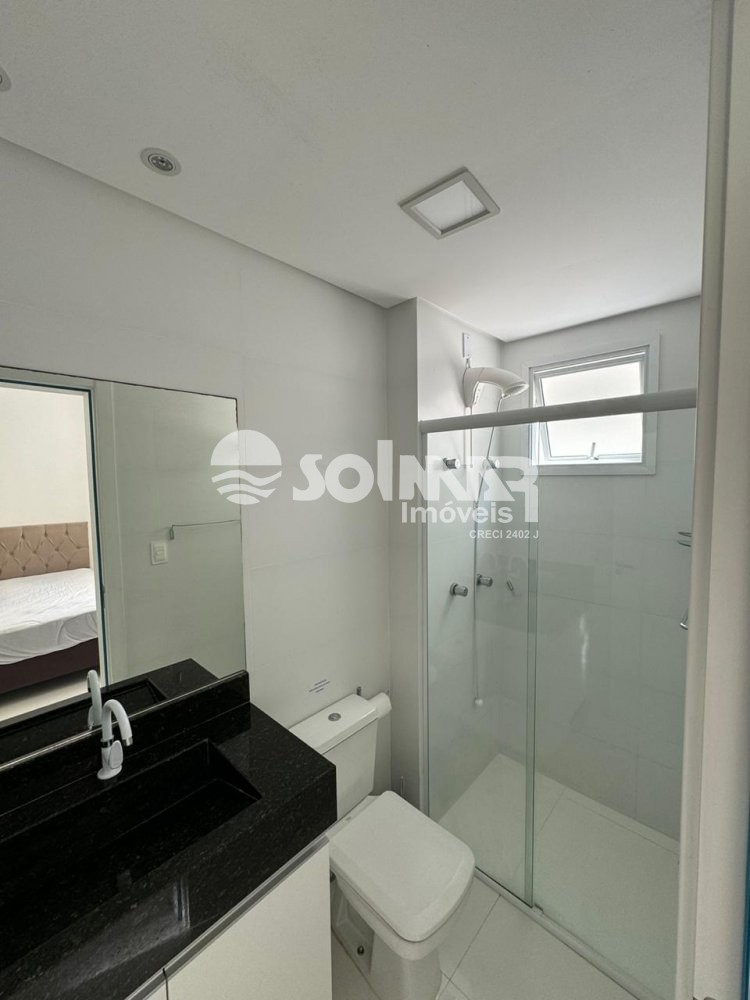 02 SUTES E 02 VAGAS DE GARAGEM - MEIA PRAIA