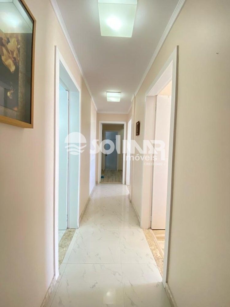 COBERTURA COM 03 DORM E 02 VAGAS - MEIA PRAIA