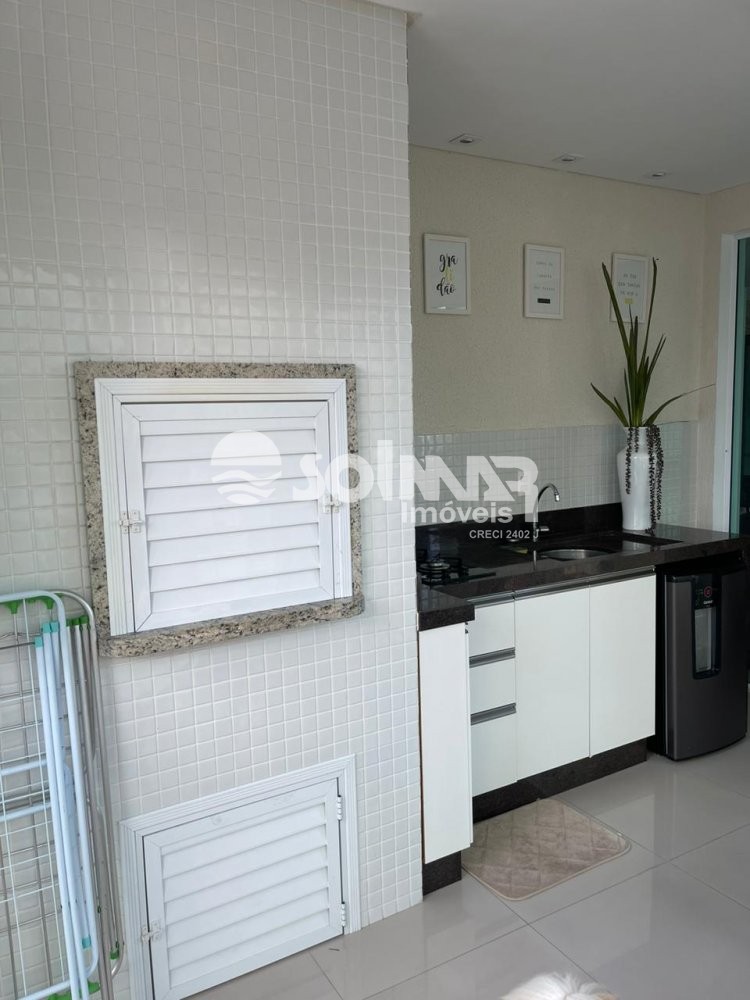 03 SUTES E 03 VAGAS DE GARAGEM - MEIA PRAIA 