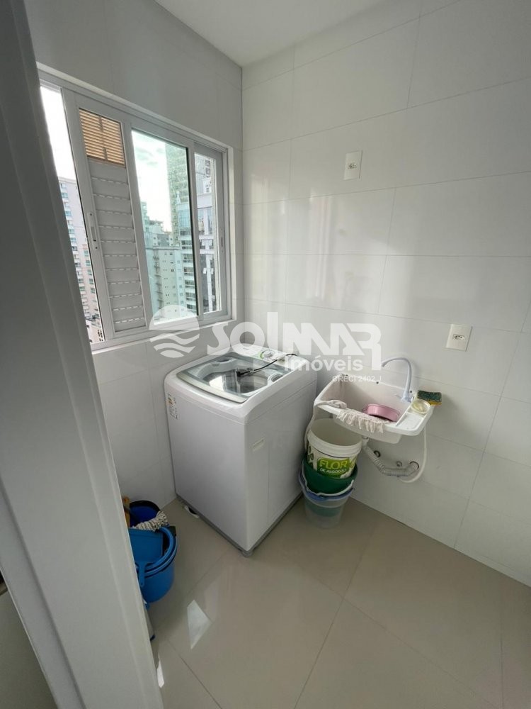 03 SUTES E 03 VAGAS DE GARAGEM - MEIA PRAIA 