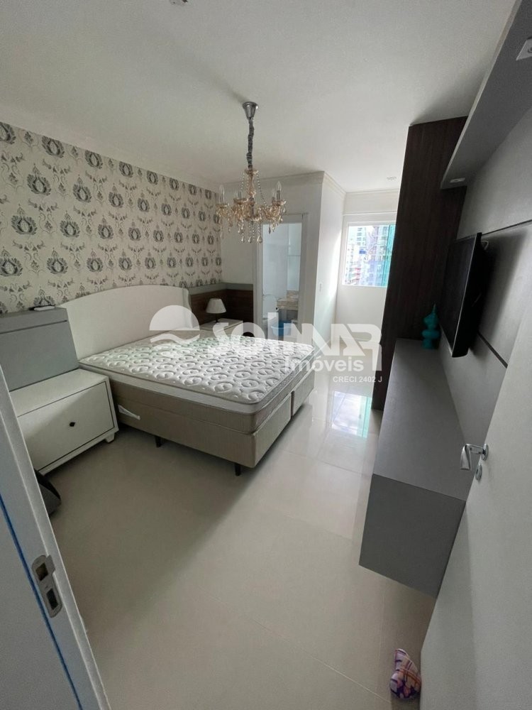 03 SUTES E 03 VAGAS DE GARAGEM - MEIA PRAIA 