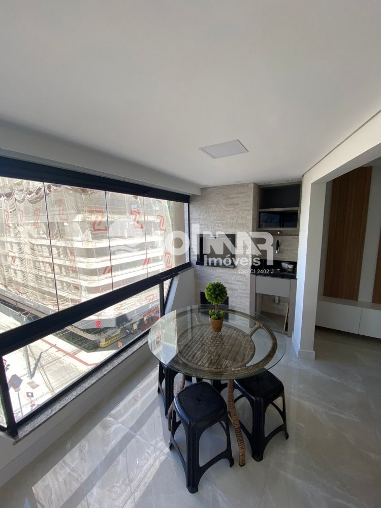 02 DORMITRIOS E 01 VAGA - FRENTE 1 AVENIDA