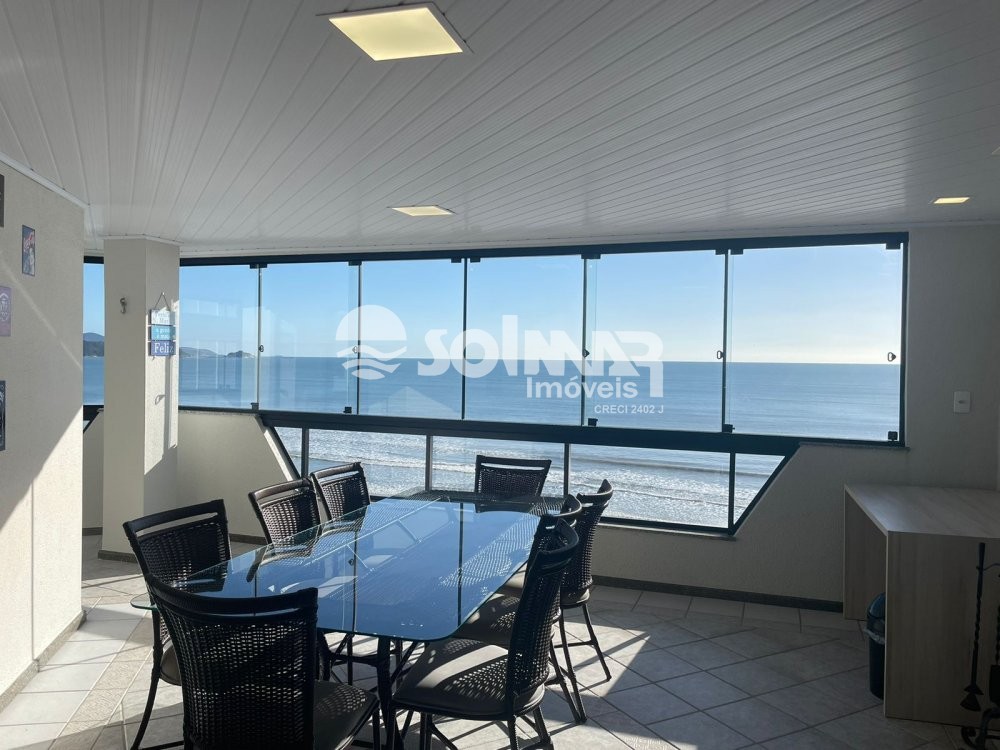 05 DORMIT�RIOS FRENTE MAR NA MEIA PRAIA