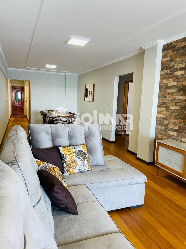 05 DORMIT�RIOS FRENTE MAR NA MEIA PRAIA