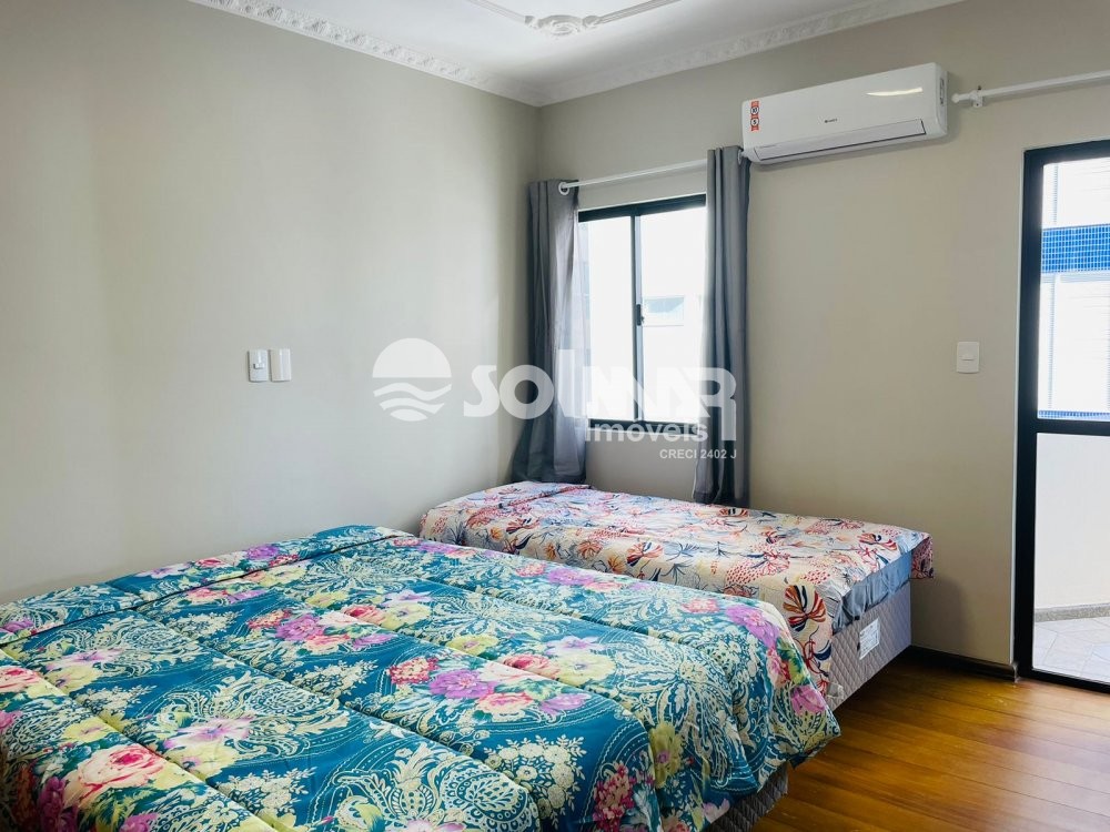 05 DORMIT�RIOS FRENTE MAR NA MEIA PRAIA