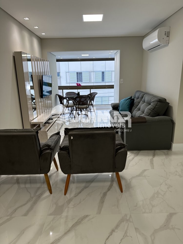 03 DORMITRIOS E 01 VAGA DE GARAGEM - LATERAL MAR