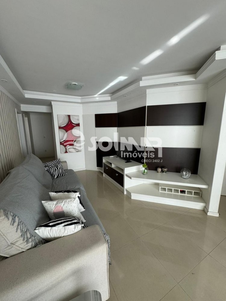 03 SUTES E 02 VAGAS DE GARAGEM - AT 200M DO MAR 