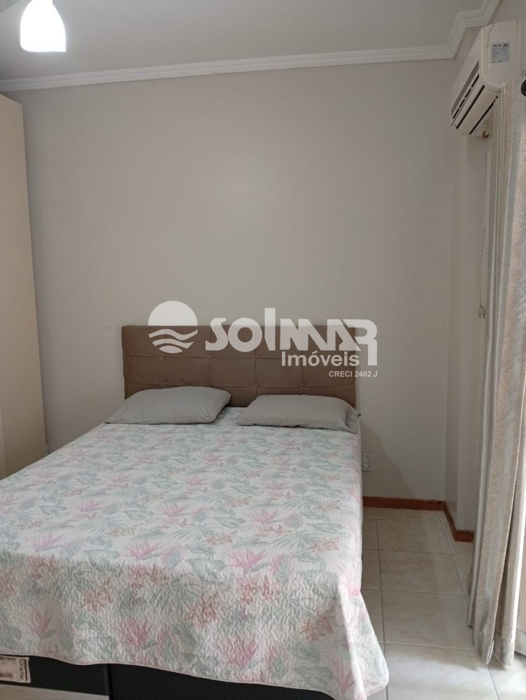 03 DORMITRIOS E 01 VAGA - MEIA PRAIA 