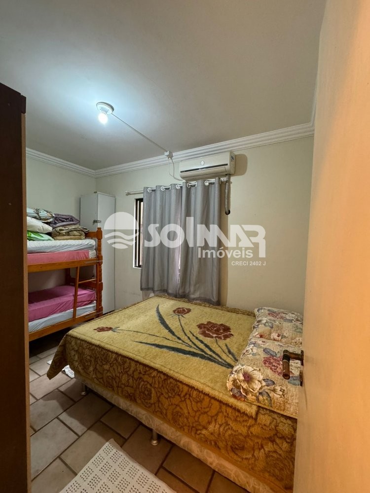 02 DORM E 01 VAGA DE GARAGEM - AT 150M DO MAR