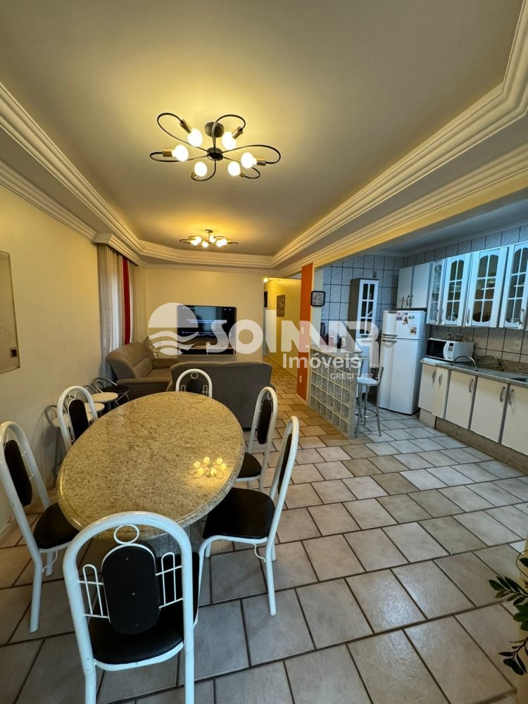 02 DORM E 01 VAGA DE GARAGEM - AT 150M DO MAR