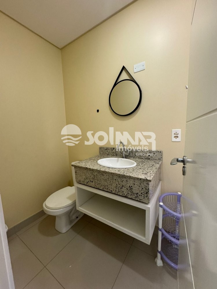 03 DORMITRIOS E 01 VAGA DE GARAGEM - MEIA PRAIA