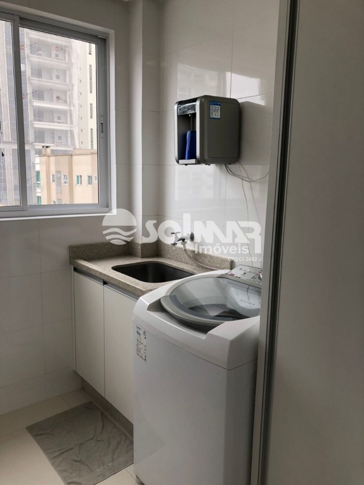 03 SUTES E 02 VAGAS DE GARAGEM - MEIA PRAIA 