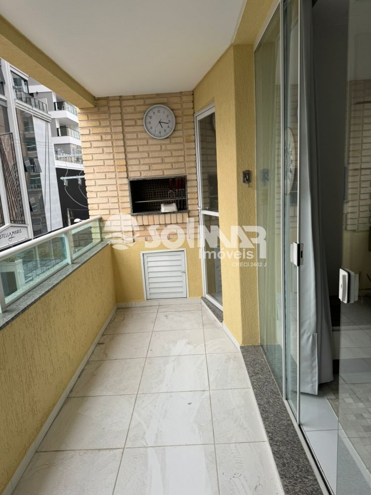 02 DORMITRIOS E 02 VAGAS DE GARAGEM - MEIA PRAIA