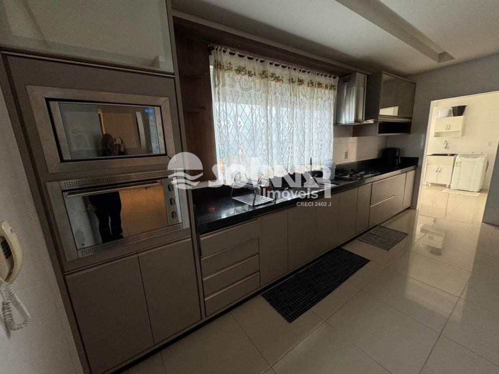 04 SUTES E 03 VAGAS DE GARAGEM - 100M DO MAR