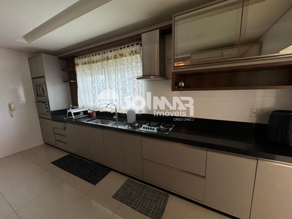 04 SUTES E 03 VAGAS DE GARAGEM - 100M DO MAR