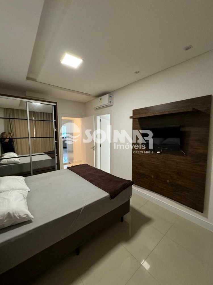 04 SUTES E 03 VAGAS DE GARAGEM - 100M DO MAR