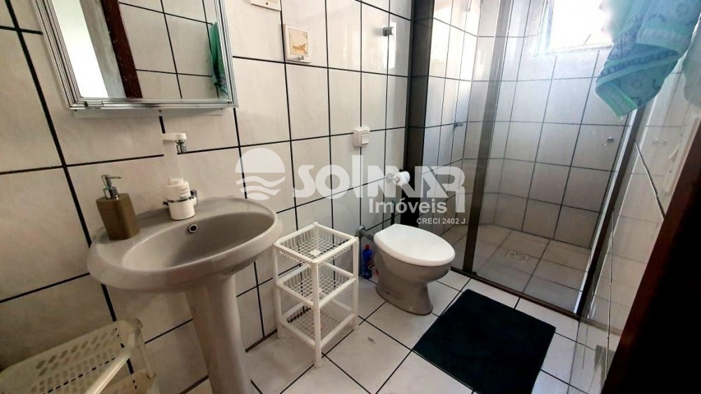 02 DORMIT�RIOS E 01 VAGA - AT� 200M DO MAR