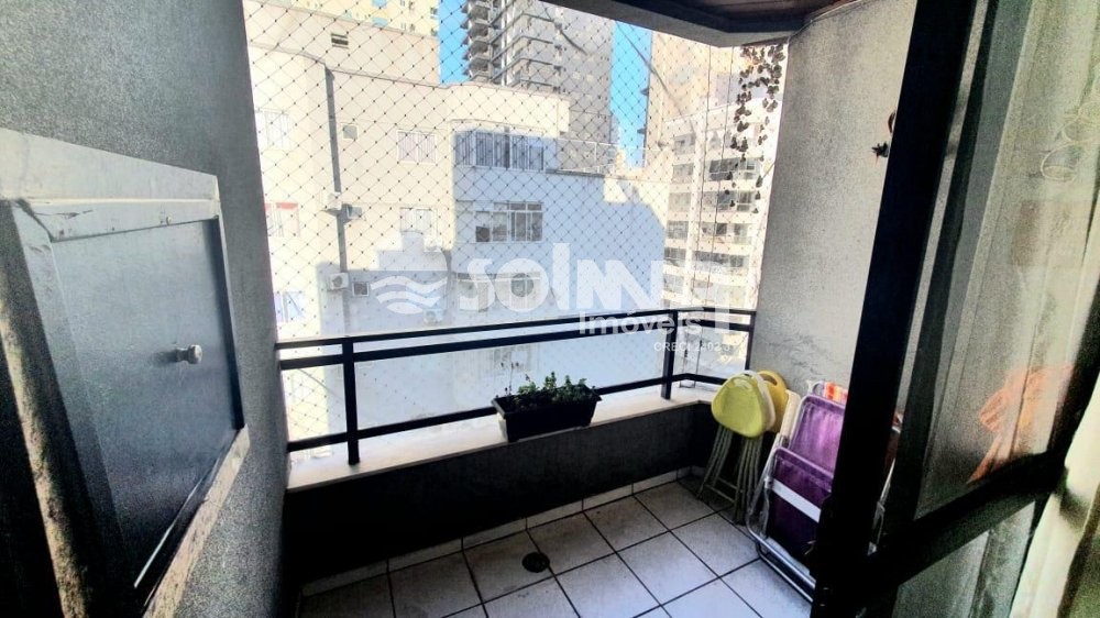 02 DORMIT�RIOS E 01 VAGA - AT� 200M DO MAR