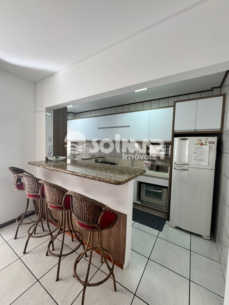 02 DORMIT�RIOS E 01 VAGA DE GARAGEM - QUADRA MAR