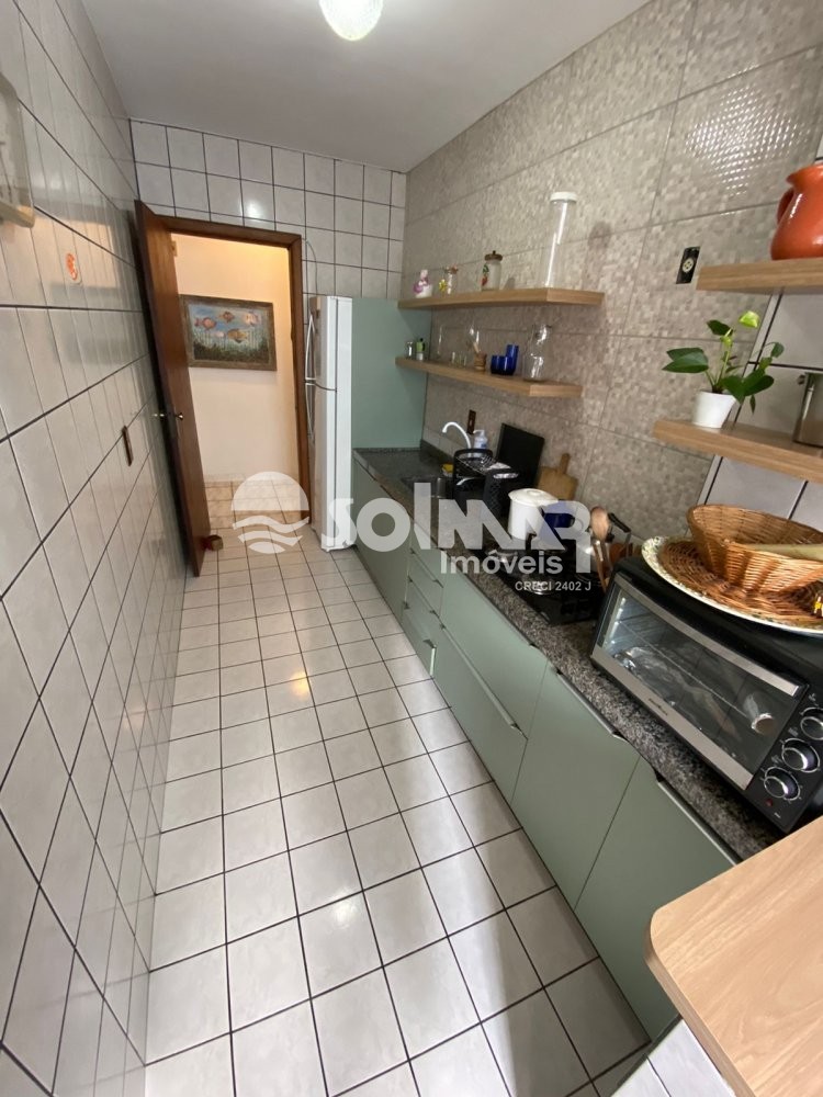 02 DORMITRIOS E 01 VAGA - AT 200M DO MAR