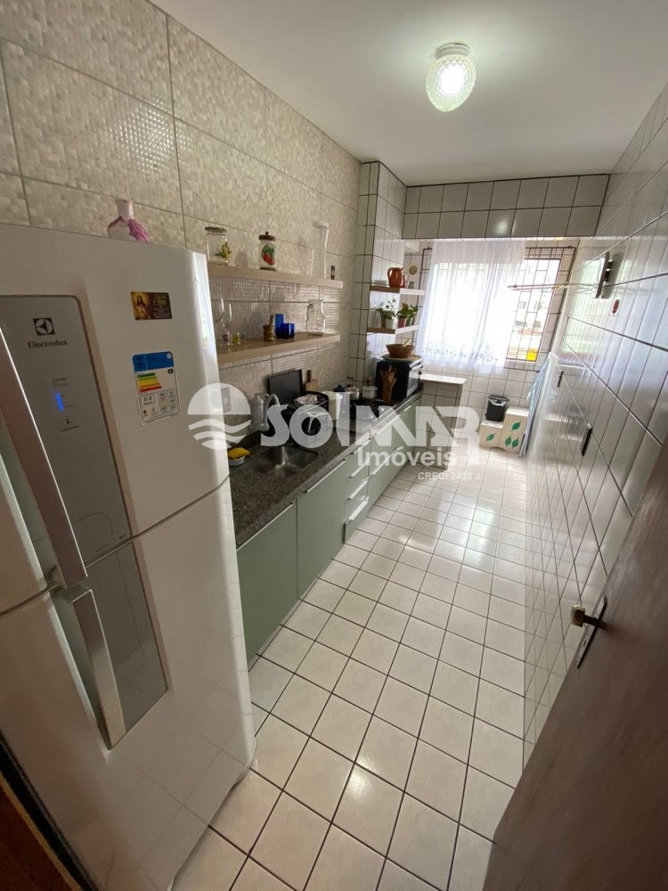 02 DORMITRIOS E 01 VAGA - AT 200M DO MAR