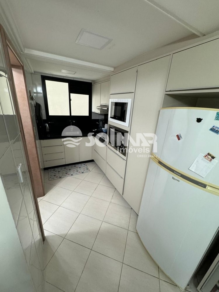 03 DORMITRIOS E 02 VAGAS DE GARAGEM - QUADRA MAR