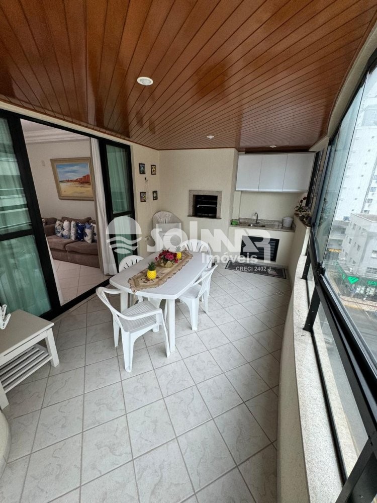 03 DORMITRIOS E 02 VAGAS DE GARAGEM - QUADRA MAR