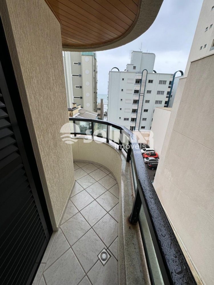 03 DORMITRIOS E 02 VAGAS DE GARAGEM - QUADRA MAR