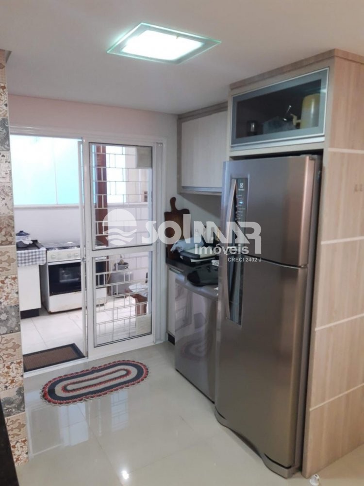 02 DORMITRIOS E 01 VAGA - QUADRA MAR