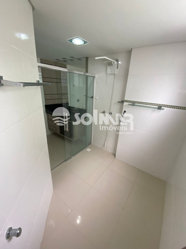 04 DORMITRIOS E 02 VAGAS DE GARAGEM - AT 300M DO